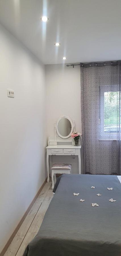 Urban Luxury Suites Juricevic Duće エクステリア 写真