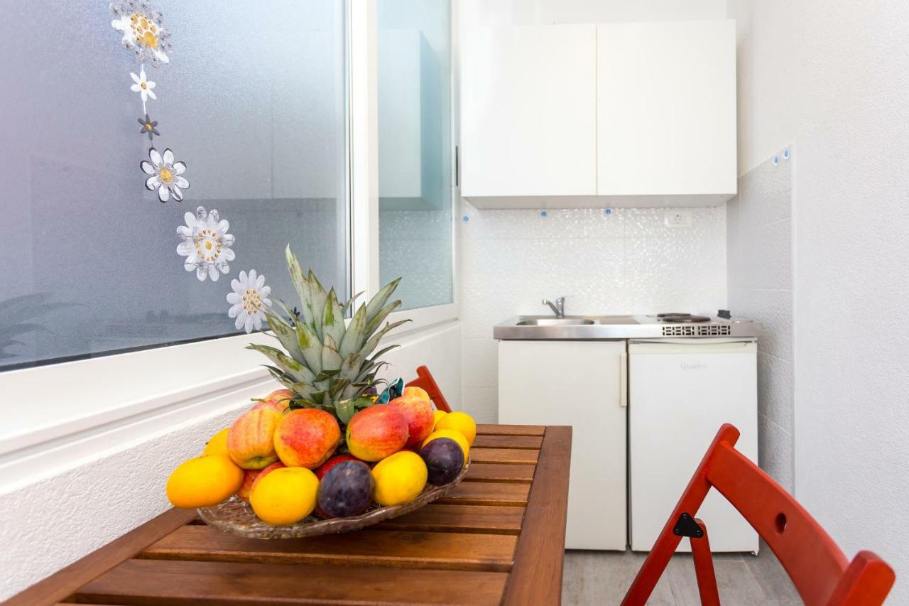 Urban Luxury Suites Juricevic Duće エクステリア 写真