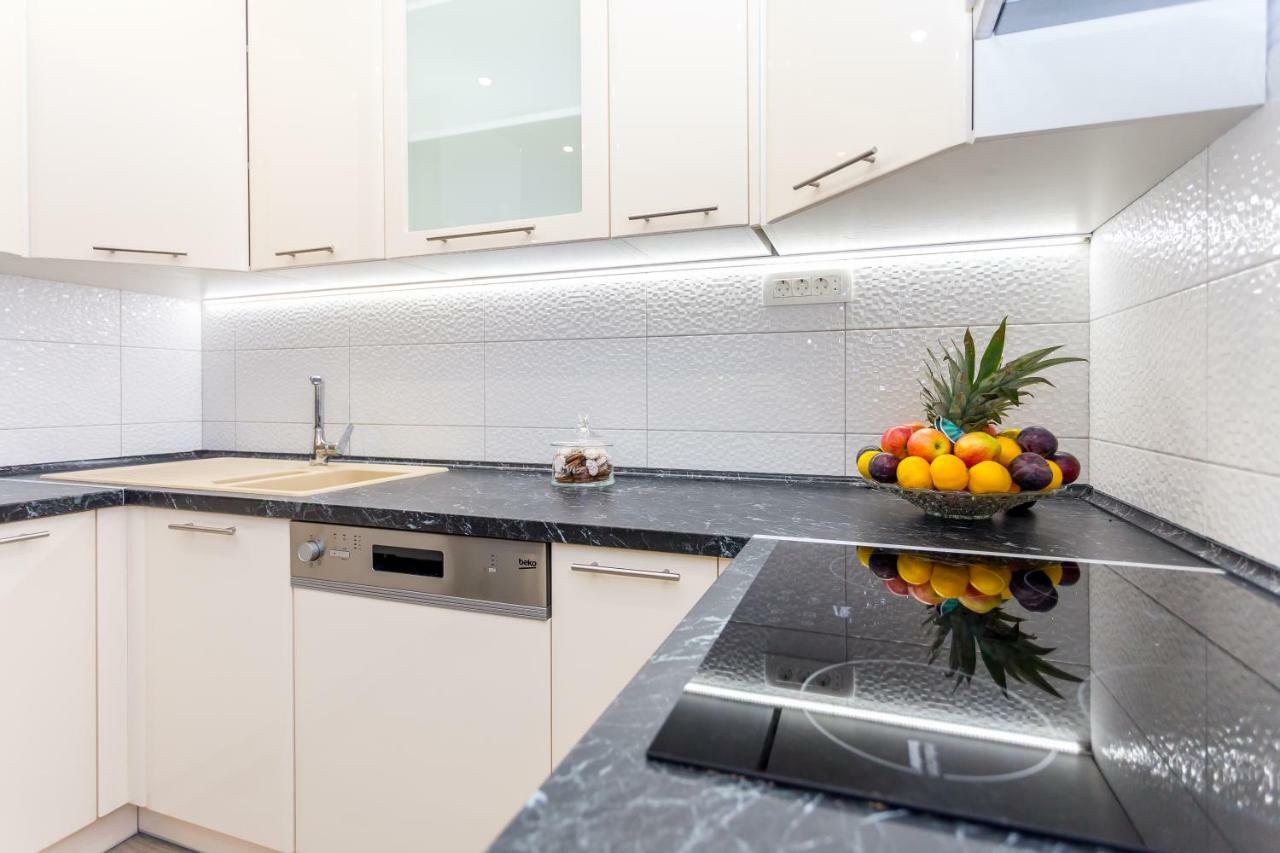 Urban Luxury Suites Juricevic Duće エクステリア 写真