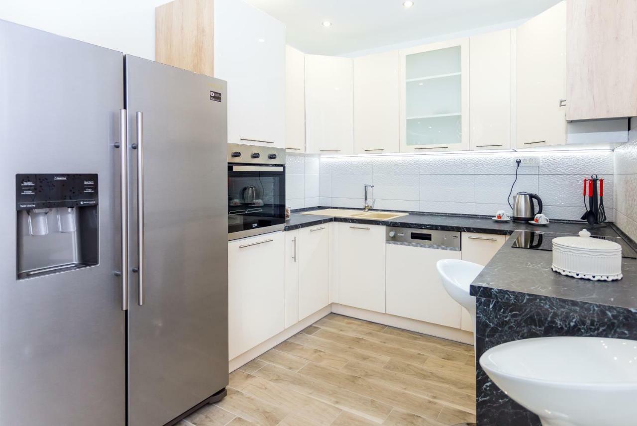 Urban Luxury Suites Juricevic Duće エクステリア 写真